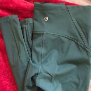 Lululemon workout pants
